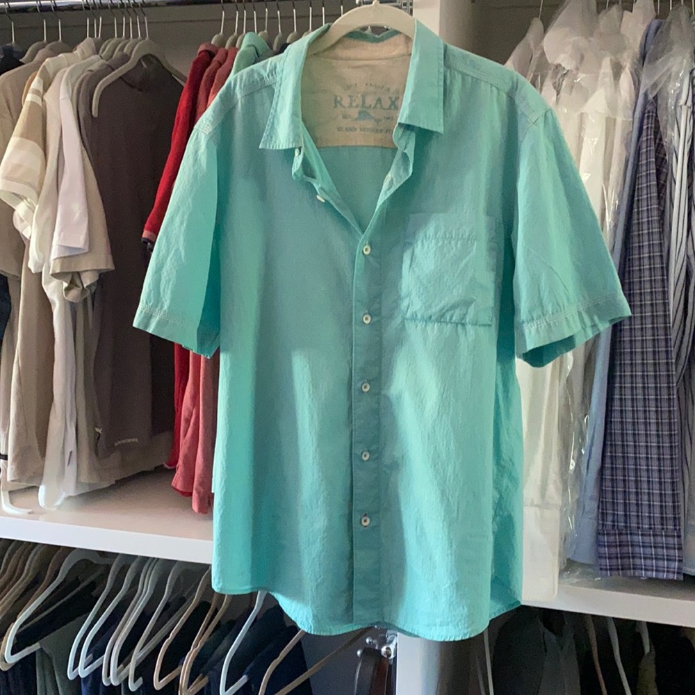 Tommy Bahama size L casual shirt textured cotton